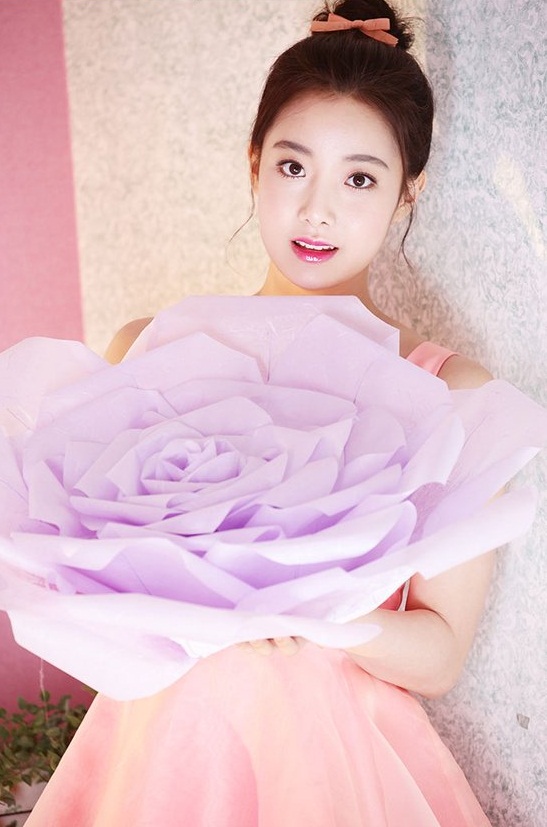 APRIL Hyunjoo - "Spring" Jacket Photoshoot [BTS] ~ MY K-POP GALLERY