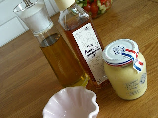 Pastasallad%2Bmed%2Btonfisk%2Boch%2Bsenapsvin%25C3%25A4grett%2B%25283%2529 - Pastasallad med tonfisk och senapsvinägrett