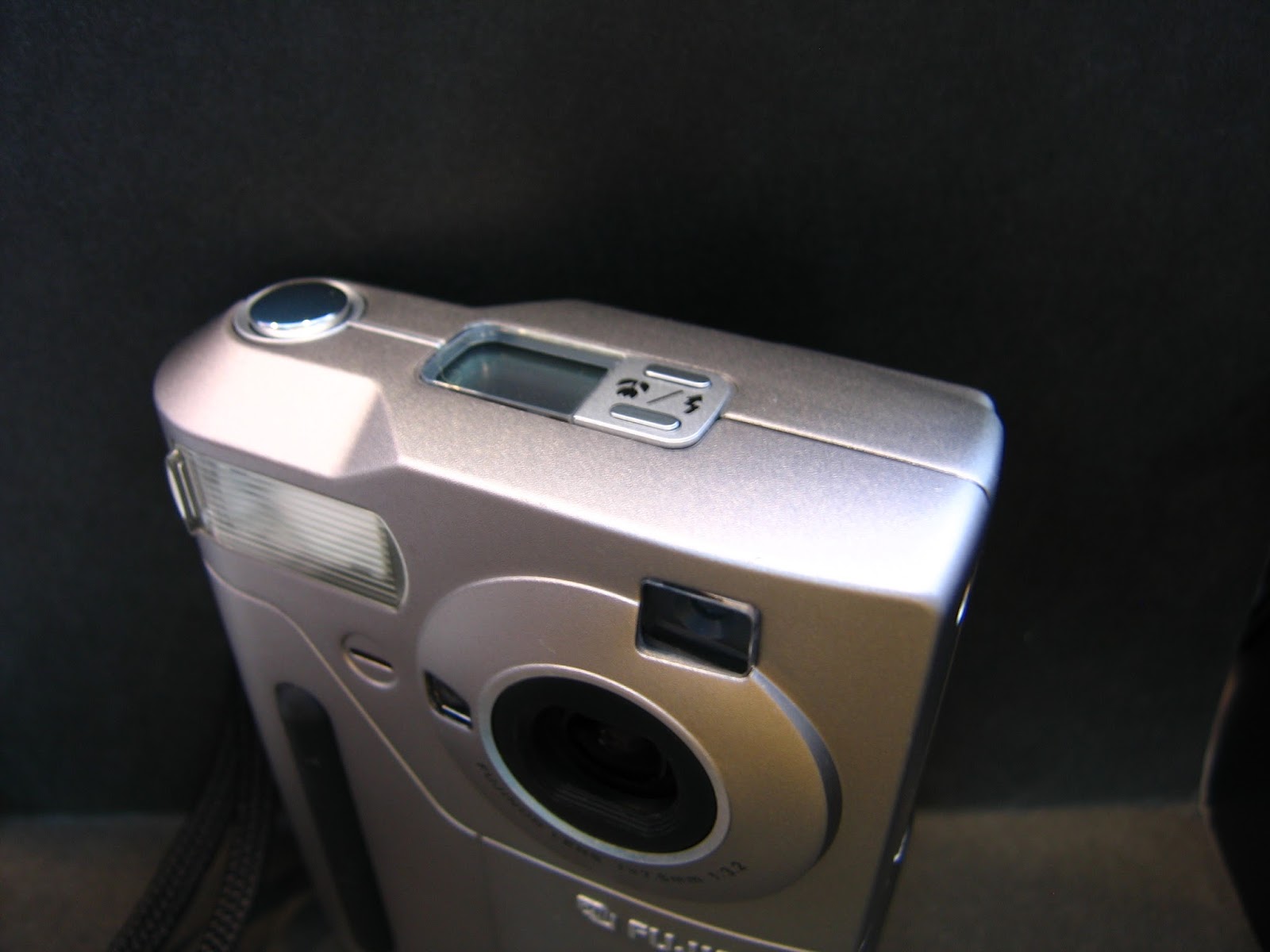 Jimmy S Fujifilm Xt 10 Fine Pix 700 初期型 起動 写真の記録ちょー遅い がしかし