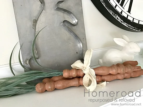 Mantel spindle carrots and bunny mold