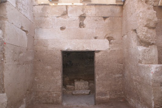 Πέλλα: Αυτός είναι ο νέος μακεδονικός τάφος που ήρθε στο φως - Εντυπωσιάζει η αρχιτεκτονική του (Φωτό)!