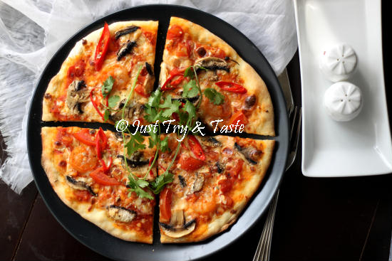 Resep Vegetarian Pizza Jamur dengan Simple Sauce