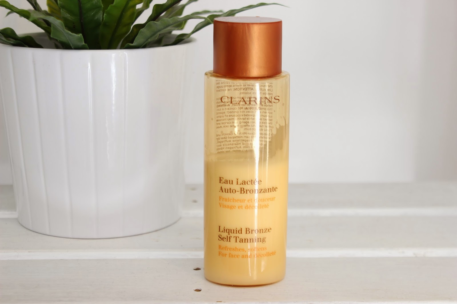 Clarins Liquid Bronze Self Tanning For Face And Décolleté // Review