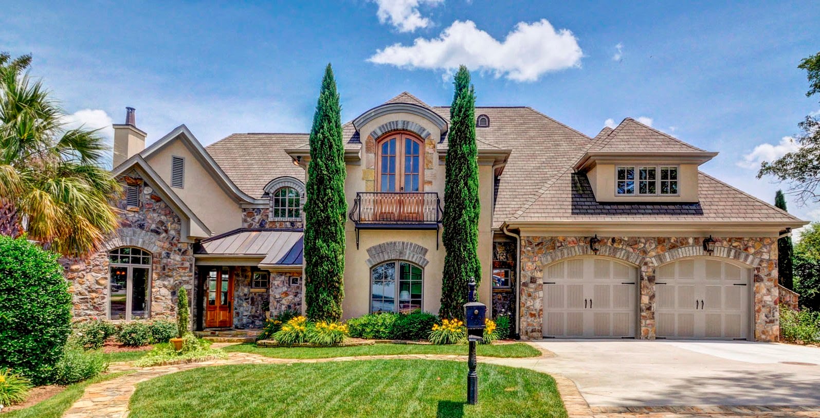 Joslin Pointe Luxury Home For Sale Images