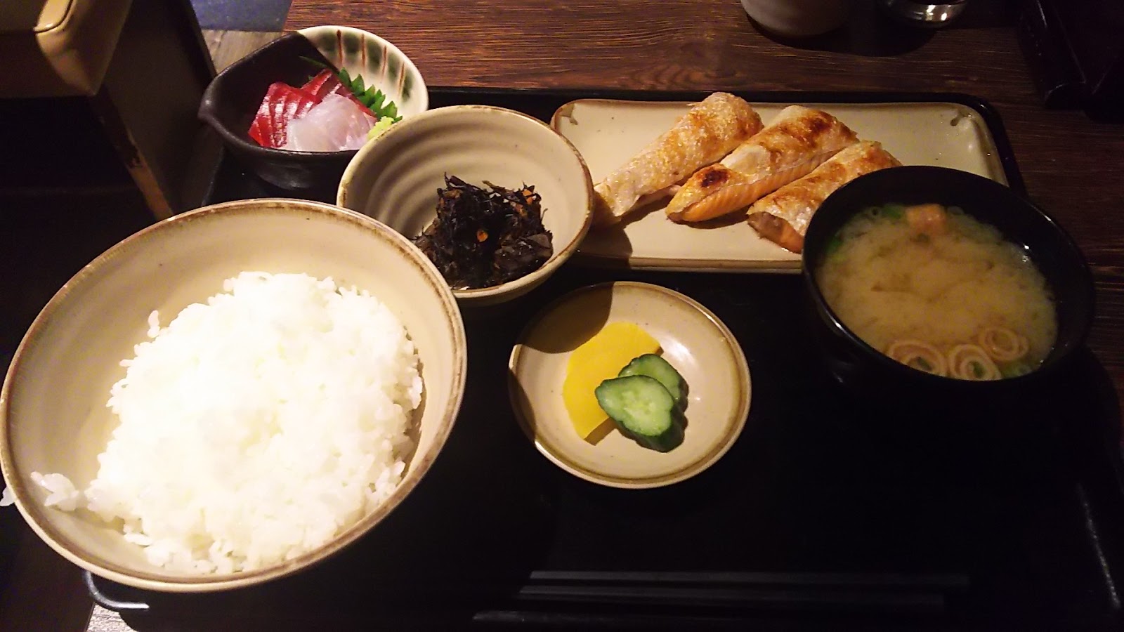 新宿三丁目 とときち はらす焼定食 新宿あたりのランチのブログ