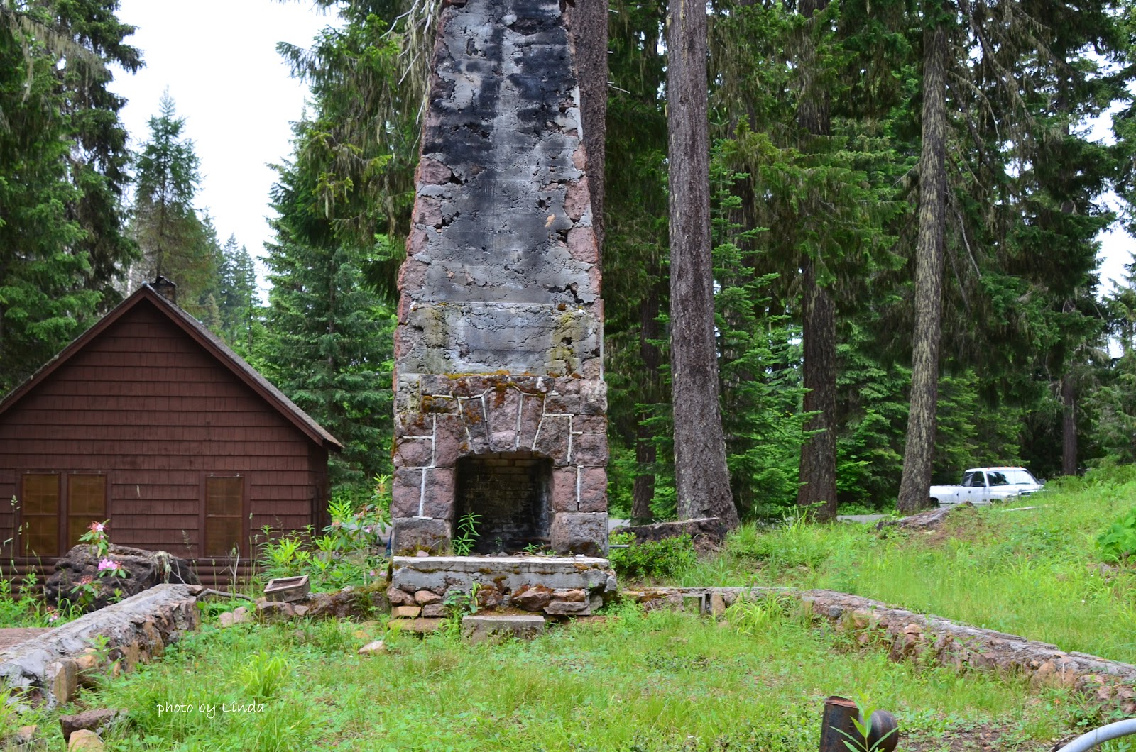 Oregon through my eyes Clackamas Lake Ranger Station Historical place