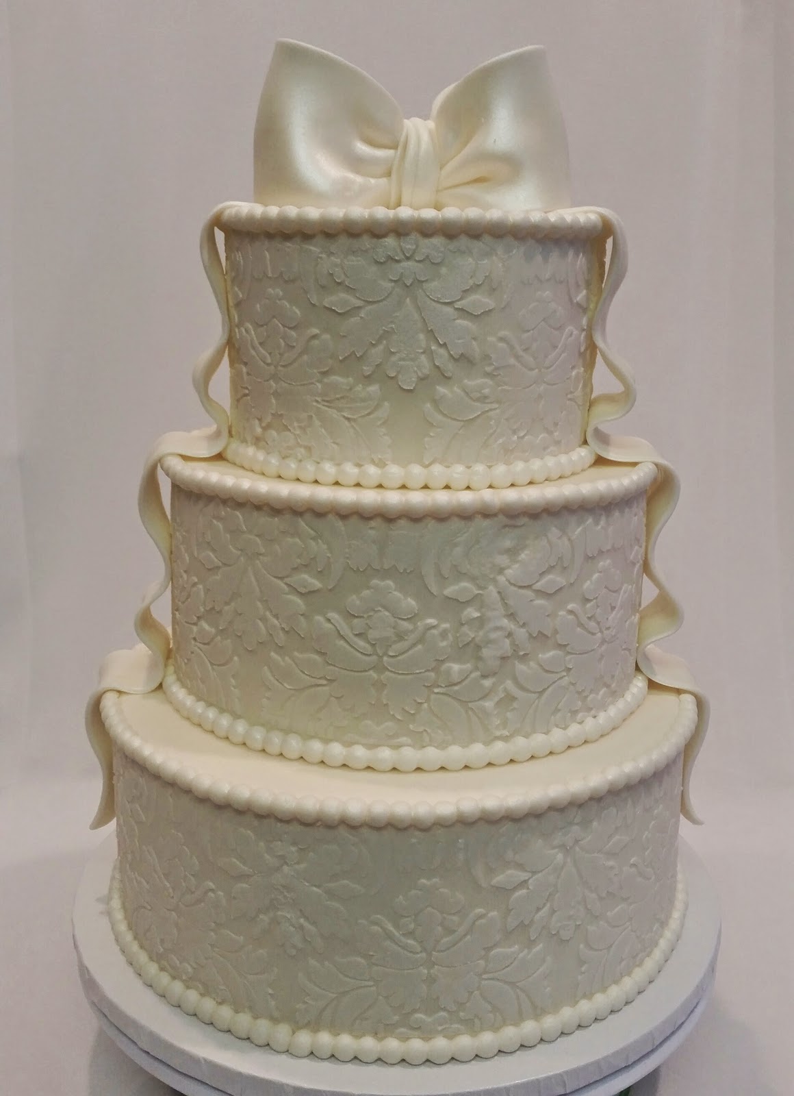 MyMoniCakes 3 tiered ivory stencil  wedding  cake 