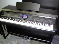 Yamaha CVP601 digital piano