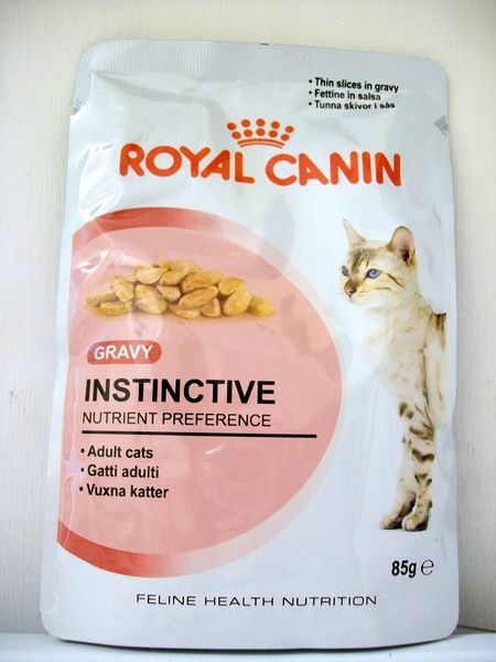 royal canin gravy kitten instinctive