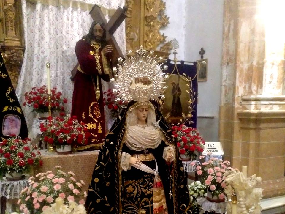 Cofradia del Nazareno y la Virgen de los Dolores  de Illora