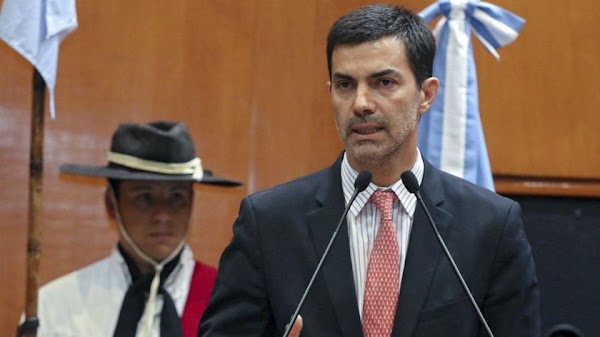 Juan Manuel Urtubey aseguró que Salta no está en condiciones de pagar el bono Juan Manuel Urtubey aseguró que Salta no está en condiciones de pagar el bono
