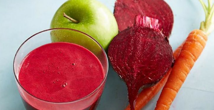 A Carrot And Beet Juice To Improve The Appearance Of The Skin, Improve Memory And Prevent Many Diseases