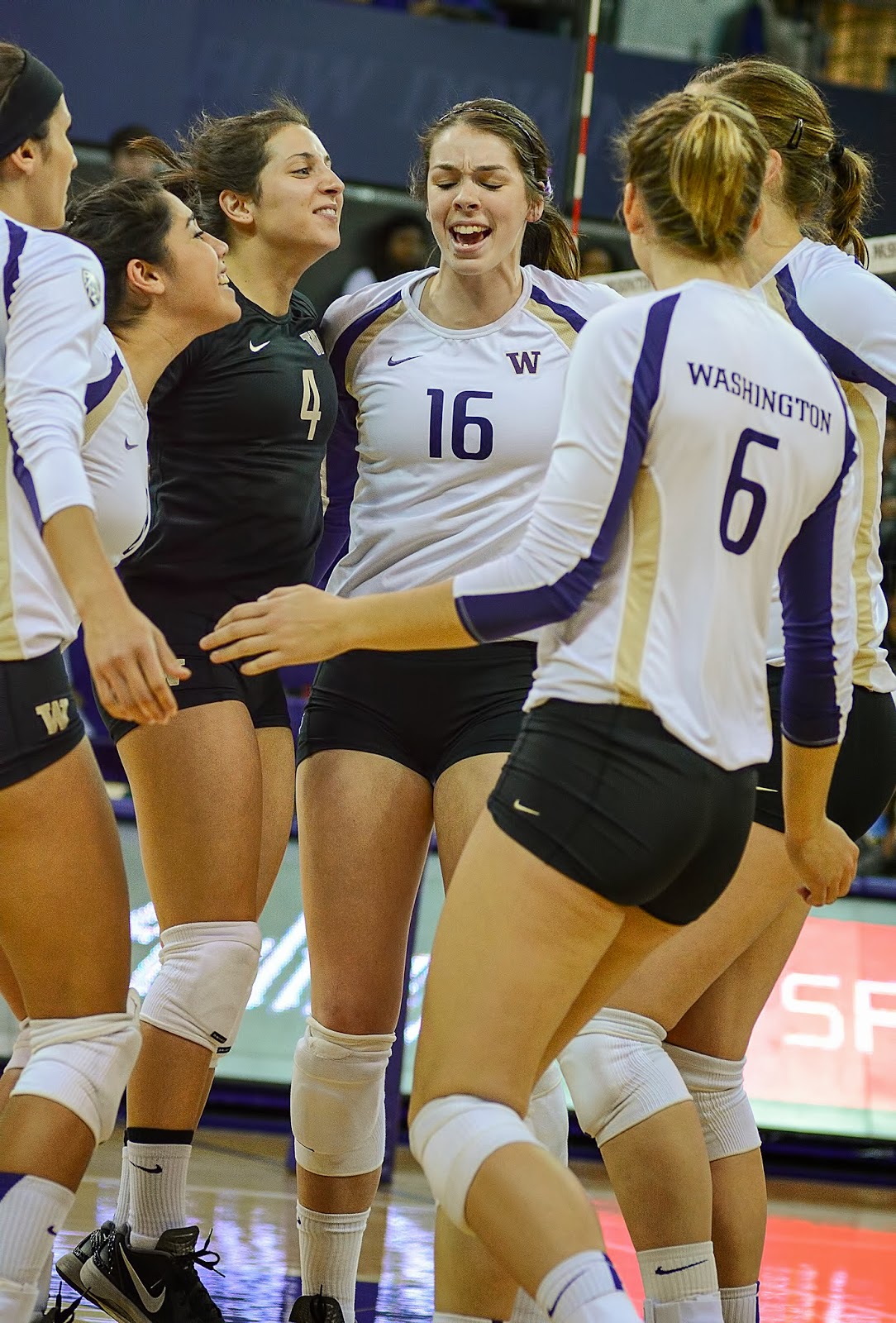 Volleyblog Seattle NCAA With two more victories Washington