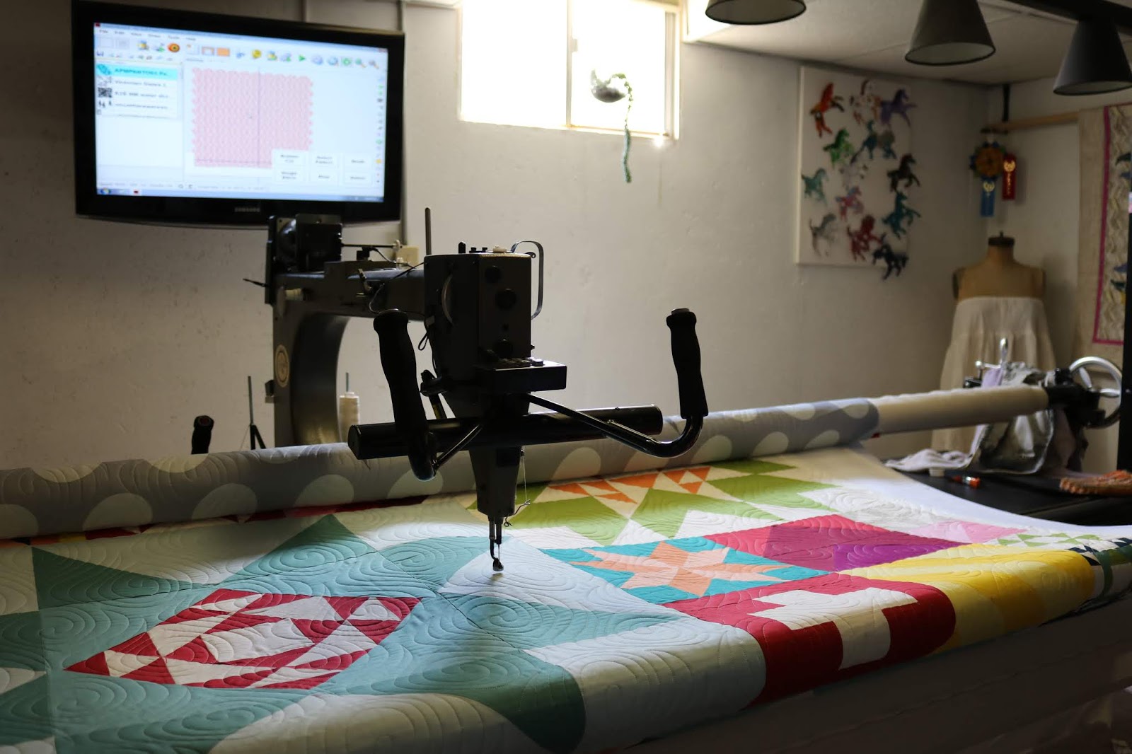 TIA CURTIS QUILTS Starting a Long Arm Quilting Business