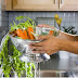 Esta es la forma correcta de desinfectar las frutas y verduras