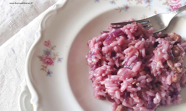 Risotto con salsiccia e cavolo rosso Risotto con salsiccia e cavolo rosso