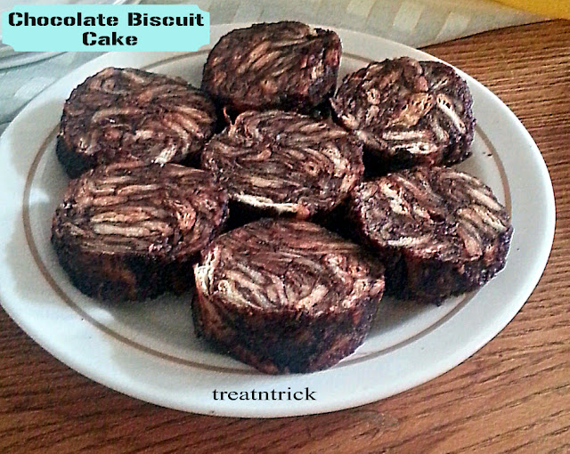 Chocolate Biscuit Cake Recipe  @ treatntrick.blogspot.com