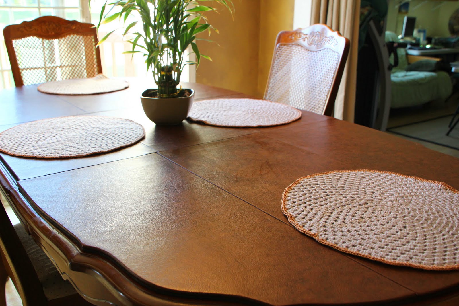 in-his-name-crochet-circle-placemats