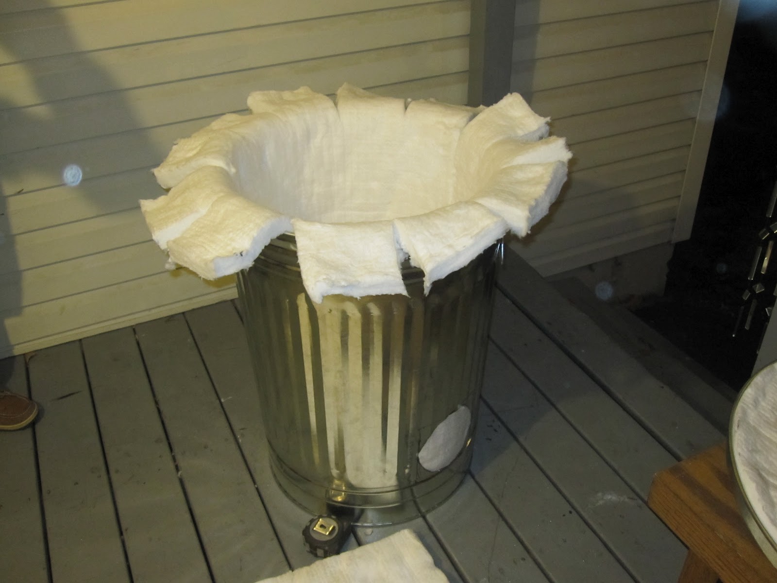 Mudbug's Workshop: Backyard Raku Kiln How-To
