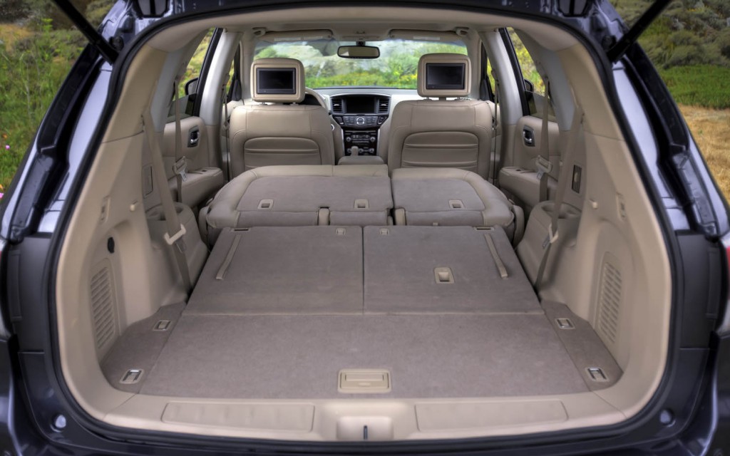 2013 Nissan Pathfinder【Video】