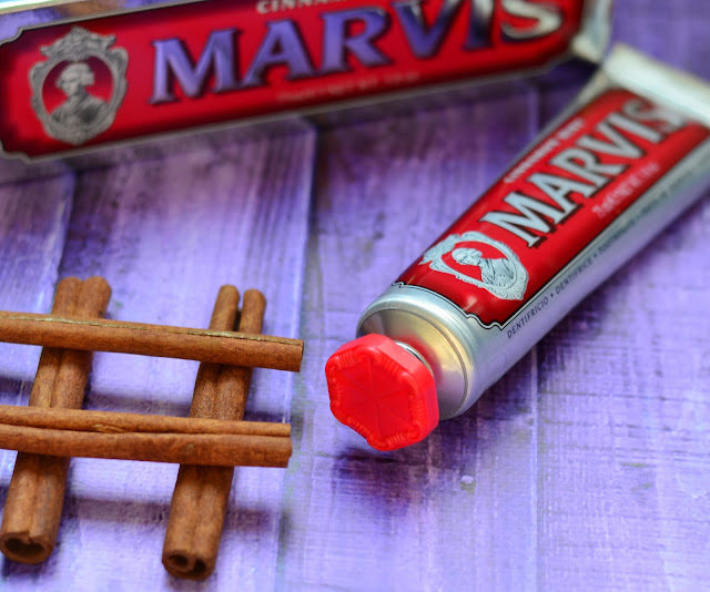 итальянская отбеливающая натуральная Зубная паста Marvis Cinnamon Mint