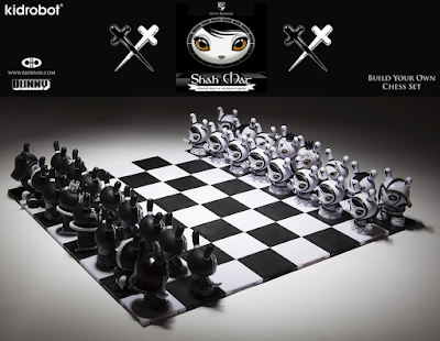 Shah Mat Dunny Chess Series by Otto Bjornik x Kidrobot