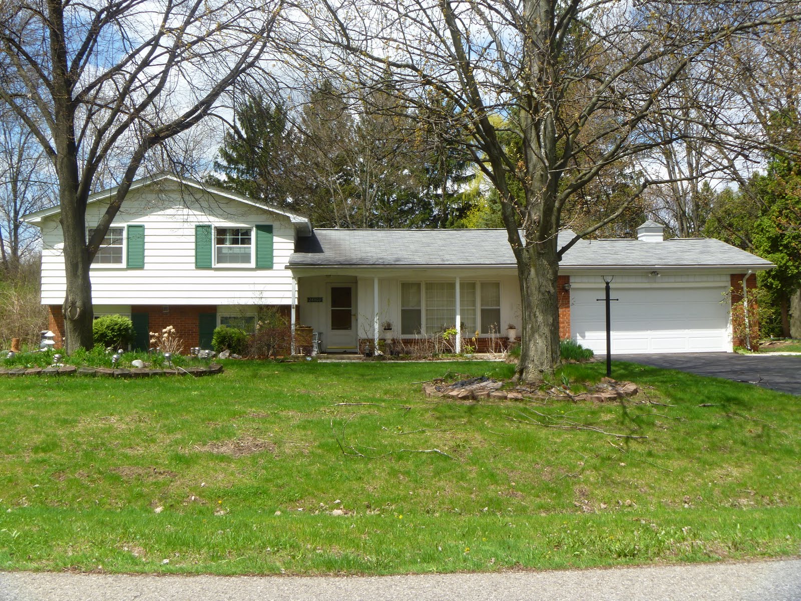 Homes for Sale in Farmington Hills MI Blog Subdivision Kendallwood 48331 & 48334