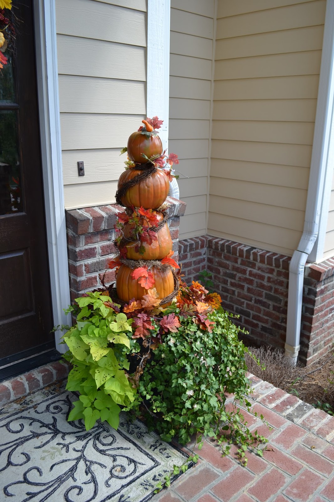 Decor You Adore: Easy DIY Pumpkin Topiary Tutorial