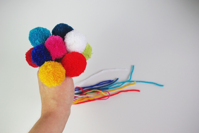 DIY PomPoms DIY PomPoms
