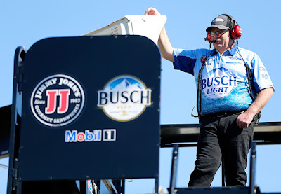 Kevin Harvick On Thriving In The Face Of Adversity - #NASCAR #Championship4