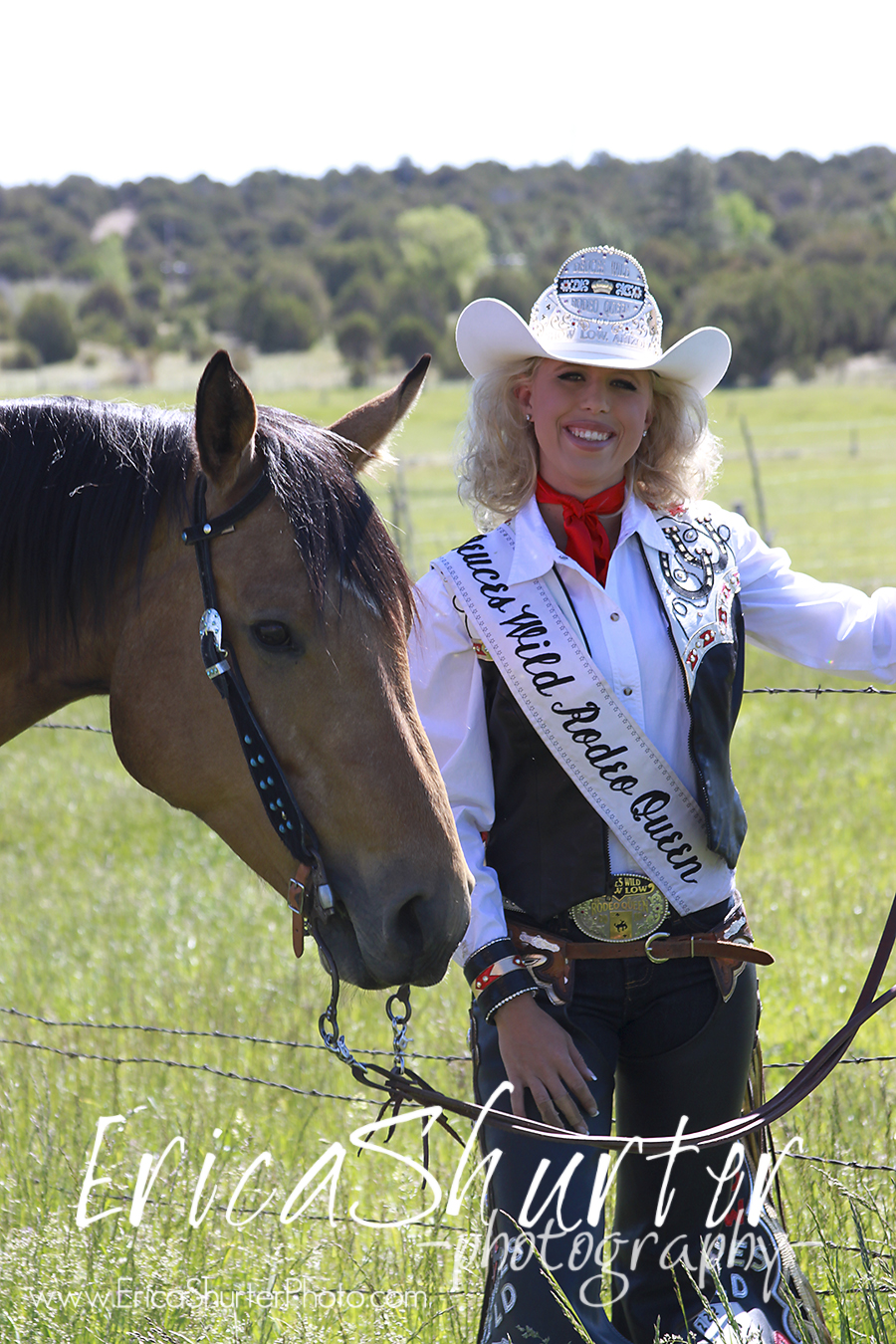 Rodeo Queens Show Low, Arizona Photographer