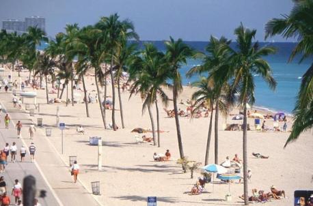 Best transportation option from ft lauderdale to hollywood beach