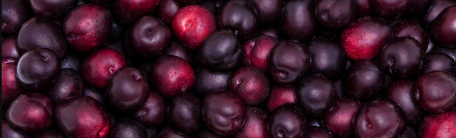 what causes fruit smells in beer