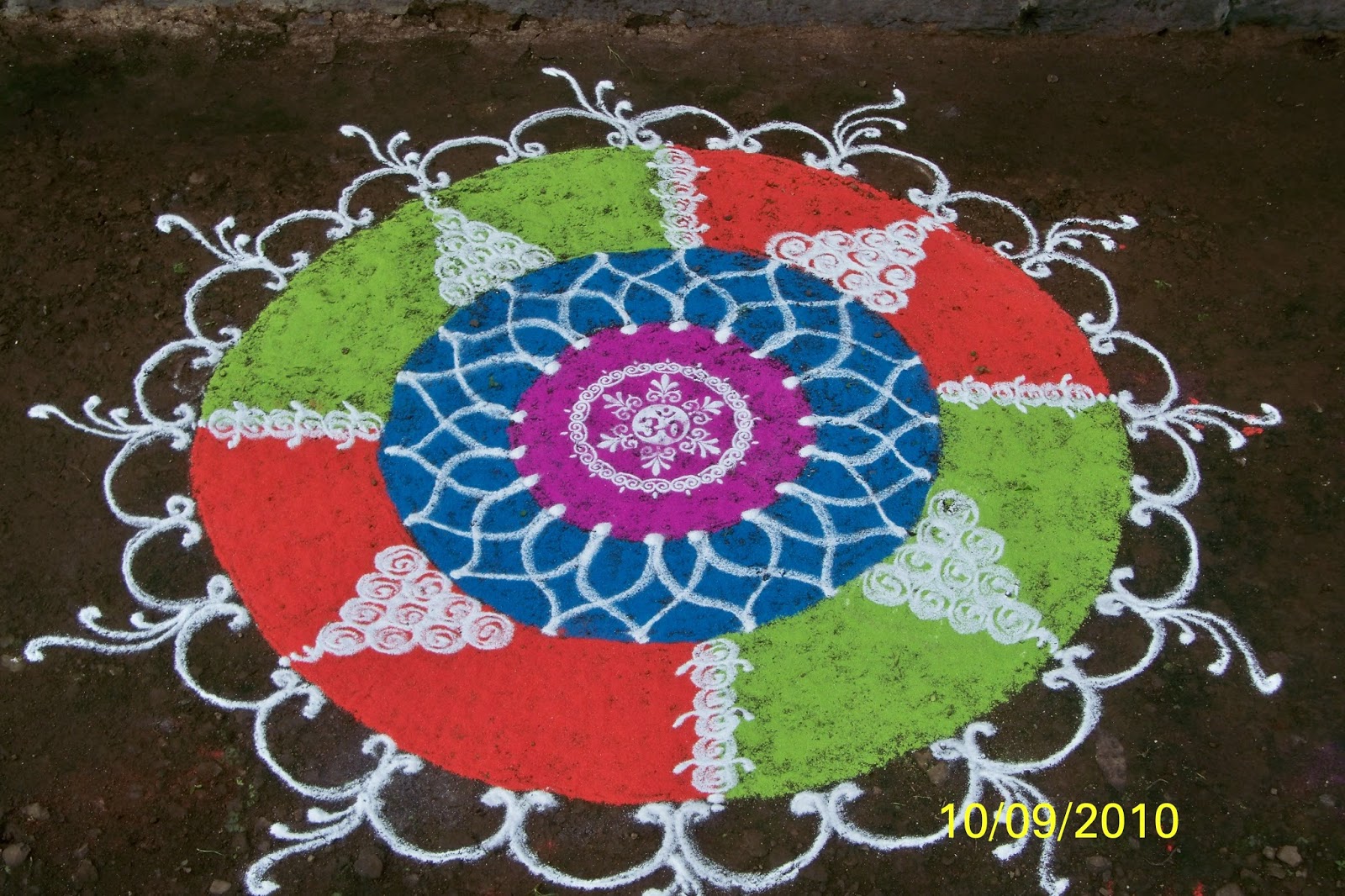 Thoughts Spot: My Rangoli My Culture
