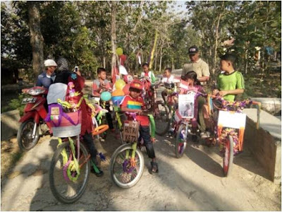 JALAN SEHAT DAN KREATIF HIAS SEPEDA PERINGATAN HUT RI KE 72 TAHUN 2017