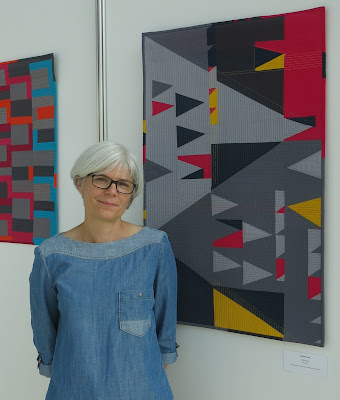 art-tex exhibition at Nadelwelt Karlsruhe 2018 - improv quilts by Sophie Zaugg