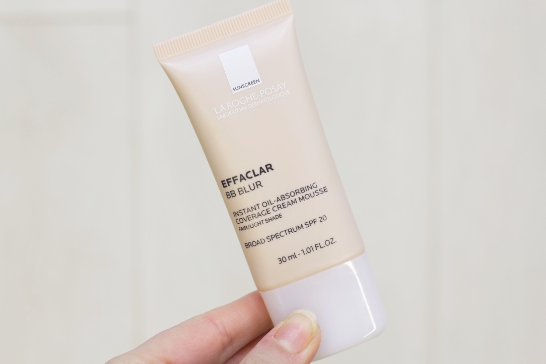 Review And Swatches La Roche Posay Effaclar Bb Blur In Fair Light Ramblings Of A Beauty Bird