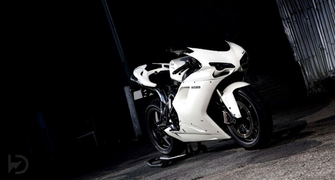 Ducati Bike Hd Wallpaper Download