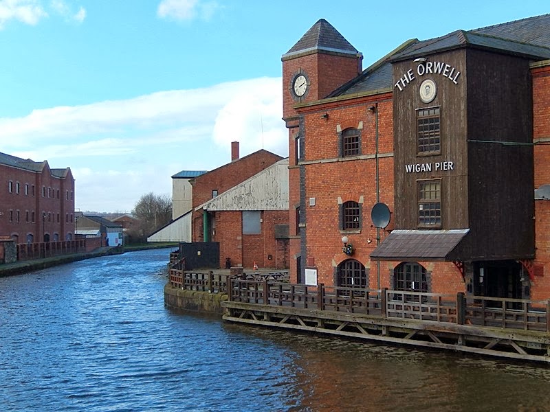 Michael's Walks 'The Road (or footpath) to Wigan Pier (Part 2)