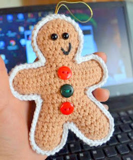 Amigurumi christmas gingerbread Crochet, free christmas crochet pattern,  christmas  gingerbread crochet, christmas amigurumi,  christmas gingerbread doll, crochet christmas decor, christmas gingerbread centerpiece,  christmas gingerbread ornament,  christmas gingerbread bauble, crochet ornament, crochet gingerbread apron, free crochet, free amigurumi, crochet christmas gift, crochet  christmas gingerbread gift, handmade christmas present, handmade christmas decor, handmade christmas gingerbread, Amigurumi Crochet christmas gingerbread Free Crochet Patterns