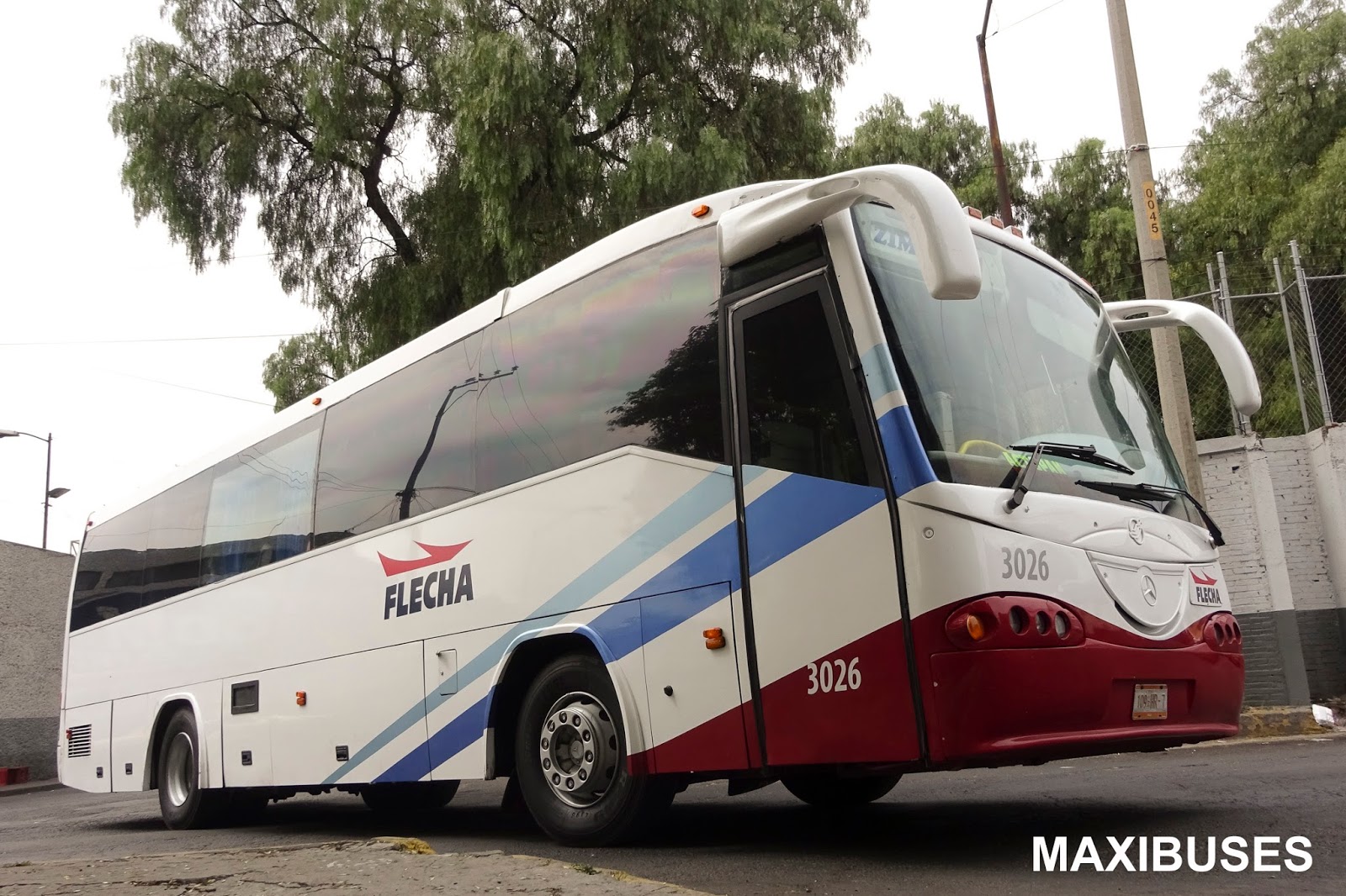 MAXIBUSES AUTOBUSES MÉXICO, ZIMAPÁN, VALLES FLECHA ROJA MAXIBUSES AUTOBUSES MÉXICO, ZIMAPÁN, VALLES FLECHA ROJA
