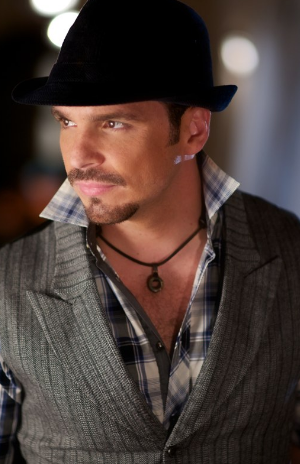 Ismael La Rosa... ¡tiene nuevo proyecto en Telemundo!