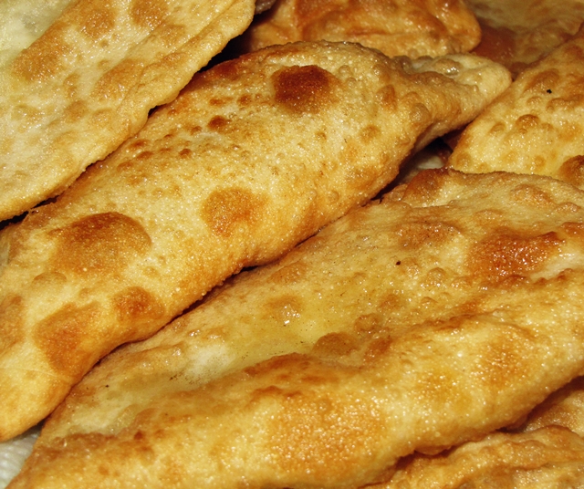 çiğ börek kalori