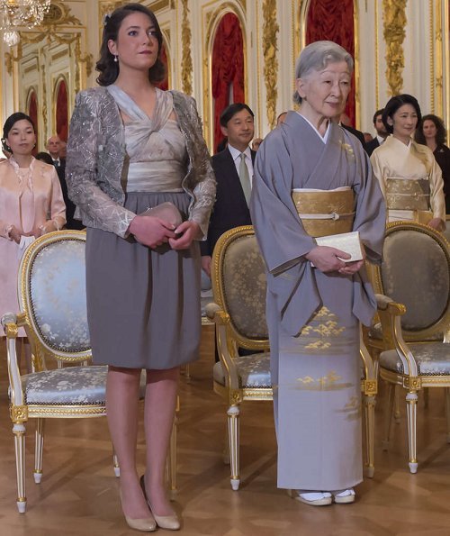 Emperor Akihito, Empress Michiko, Crown Prince Naruhito, Crown Princess Masako, Prince Akishino and Princess Akishino