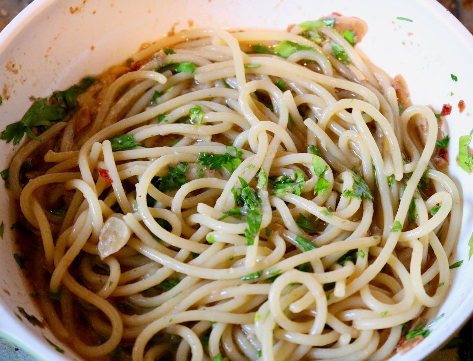 Spaghetti mit Anchovis
