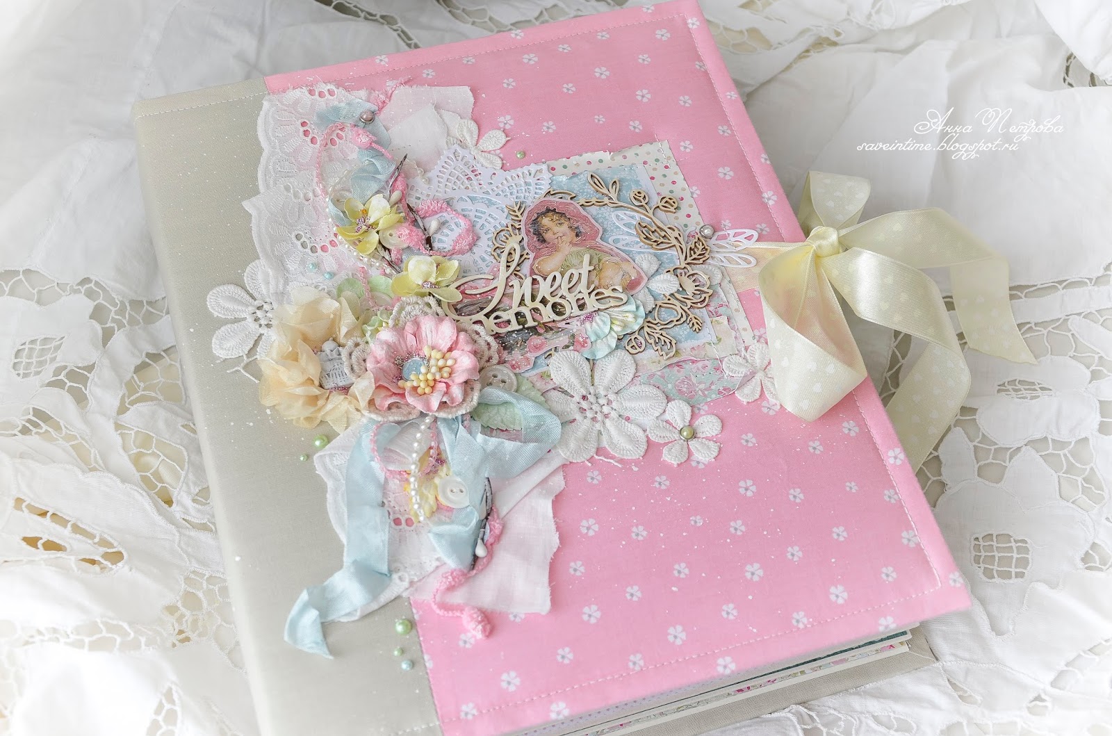 Скрапбукинг девочки. Скрапбукинг открытки. Фотоальбом для новорожденной девочки. Скрапбукинг девочки. Скрапбукинг девочки.