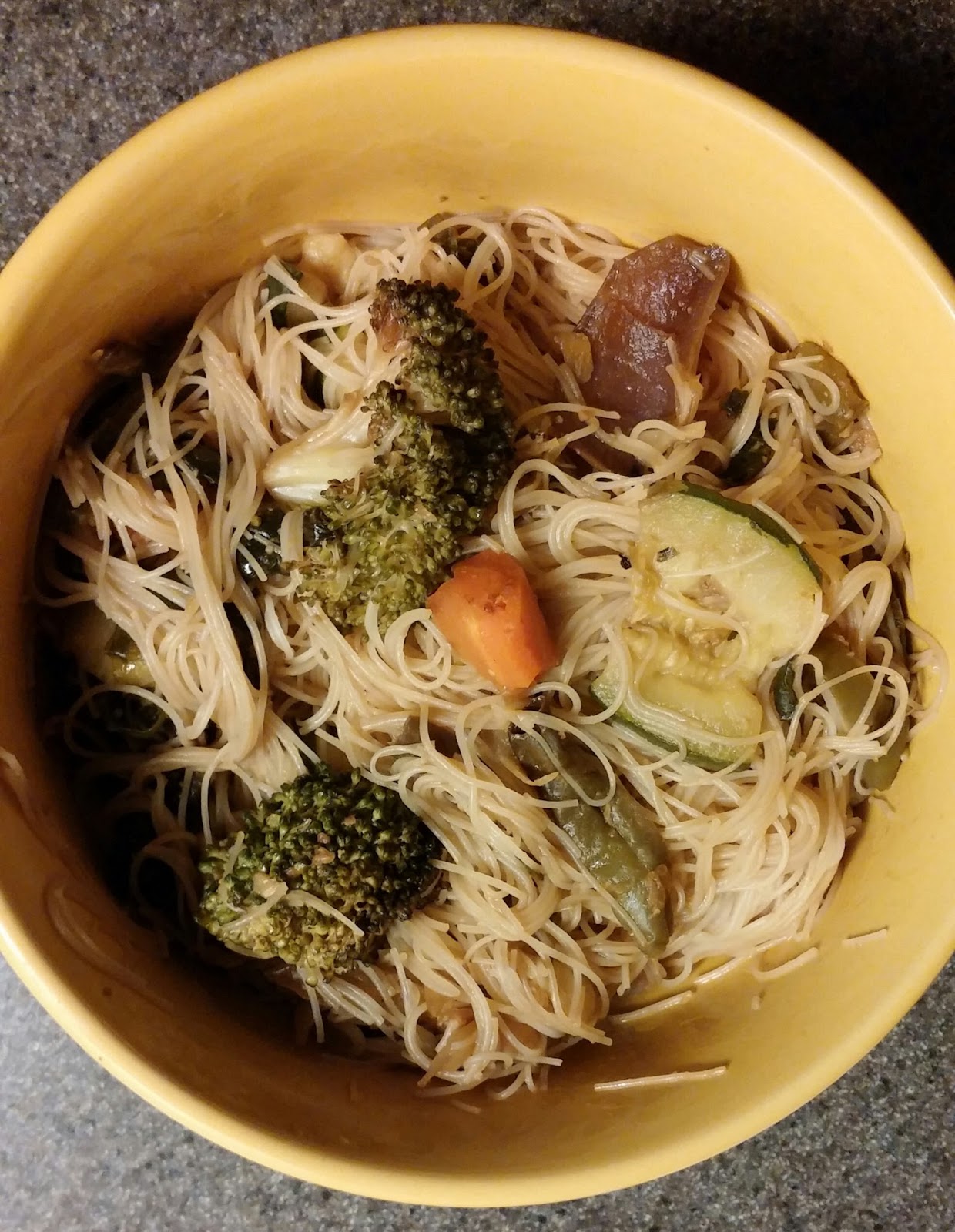 Theveganlicious Veggie Noodle Bowl