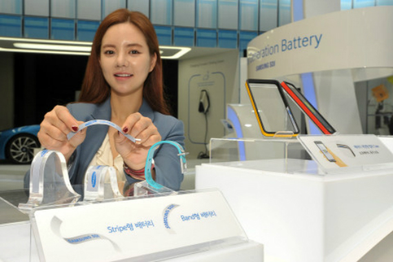 Samsung Stripe και Band: Η Samsung εξελίσσεται με εύκαμπτες μπαταρίες