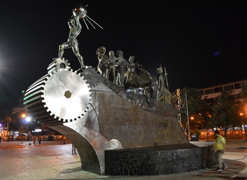 Arte, cultura y turismo Inaugurado Monumento Quinto Centenario en Neiva