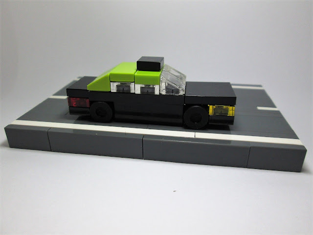 MOC LEGO Micro Táxi português